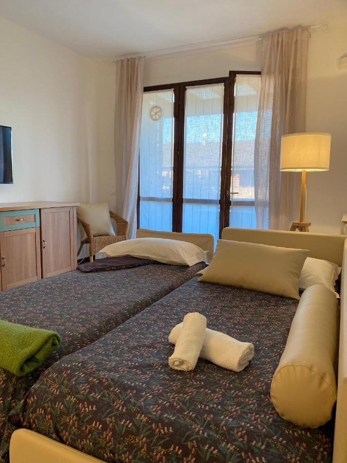 Apartamento Casa Vittoria Sirmione Exterior foto